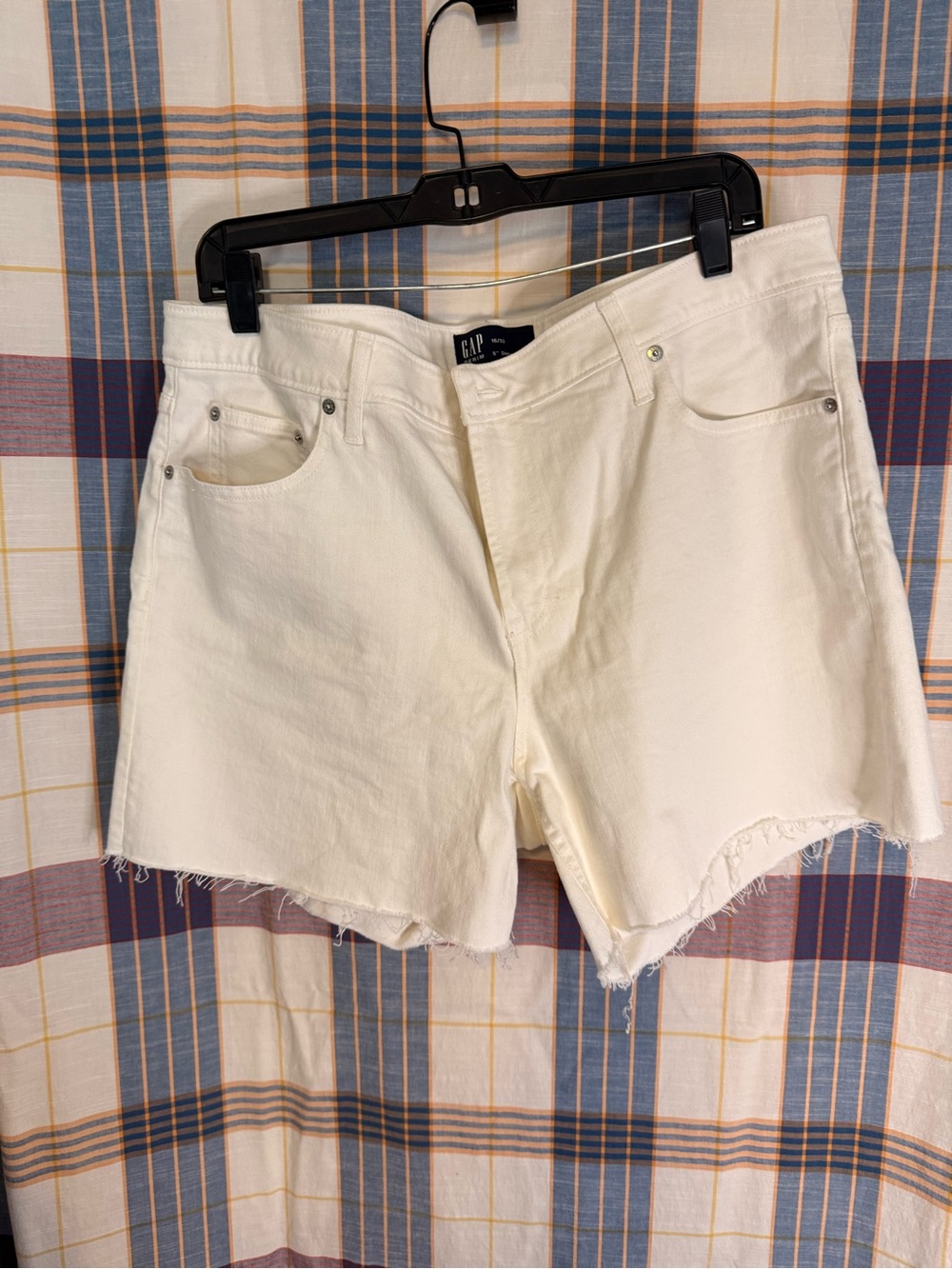 GAP Cream White Denim Cutoff Shorts